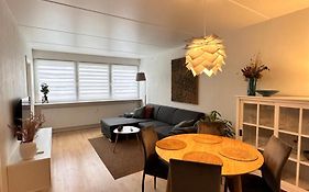 Privat One Bedroom Apartment With Free Parking