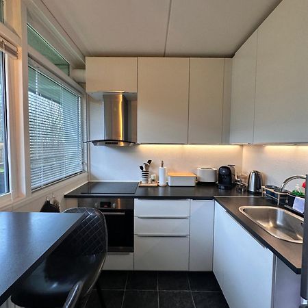 Privat One Bedroom Apartment With Free Parking Odense Extérieur photo